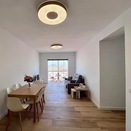 Apartment Gatu El Mirador De La Vina, Preferente Mayores De 25 Anos Y Familias